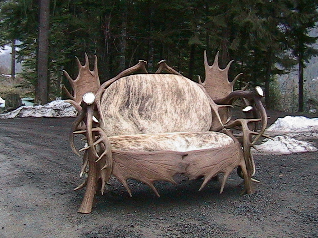 Moose Elk Sofa