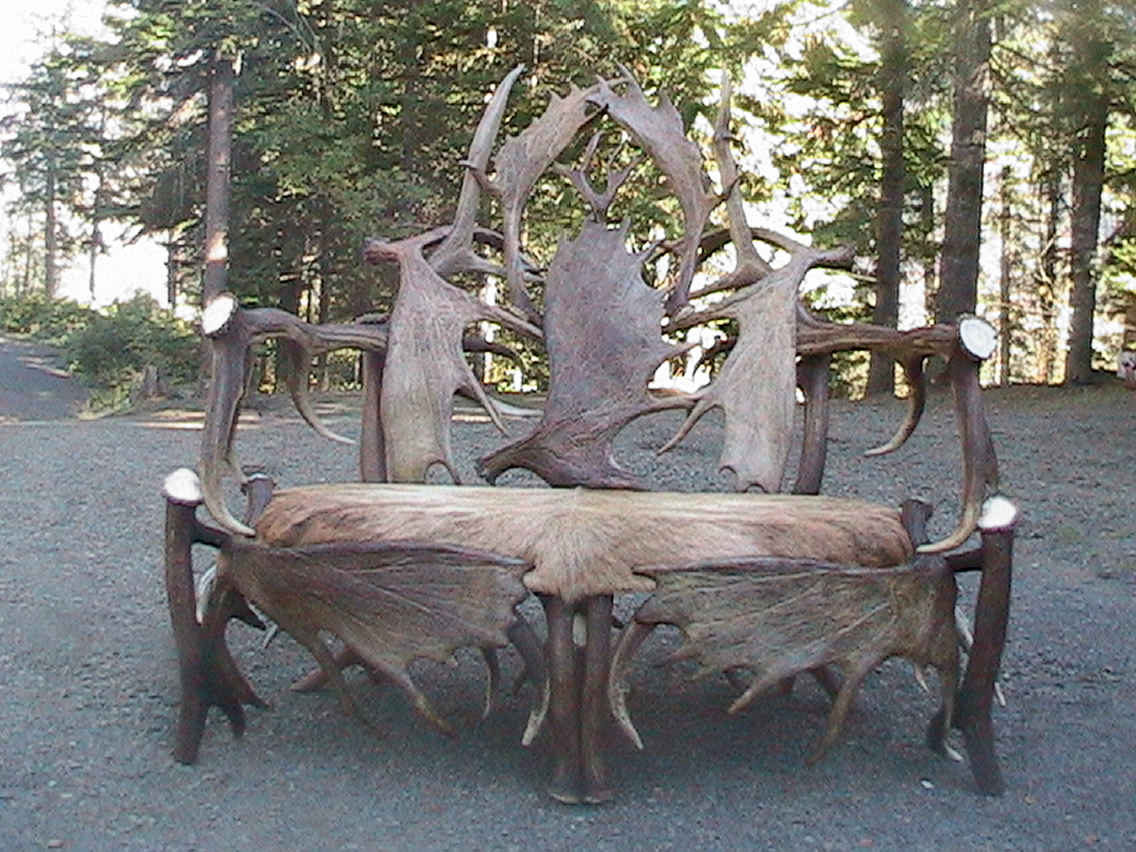 Moose, Elk, Fallow Sofa