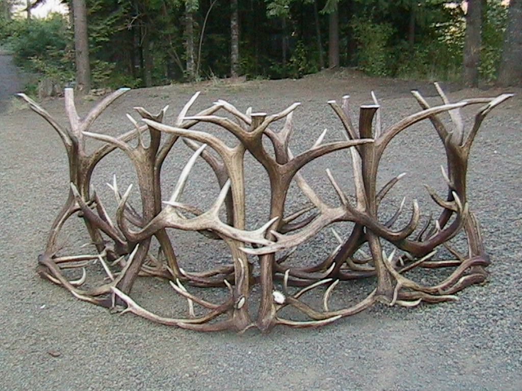 Elk Antler Bar Base